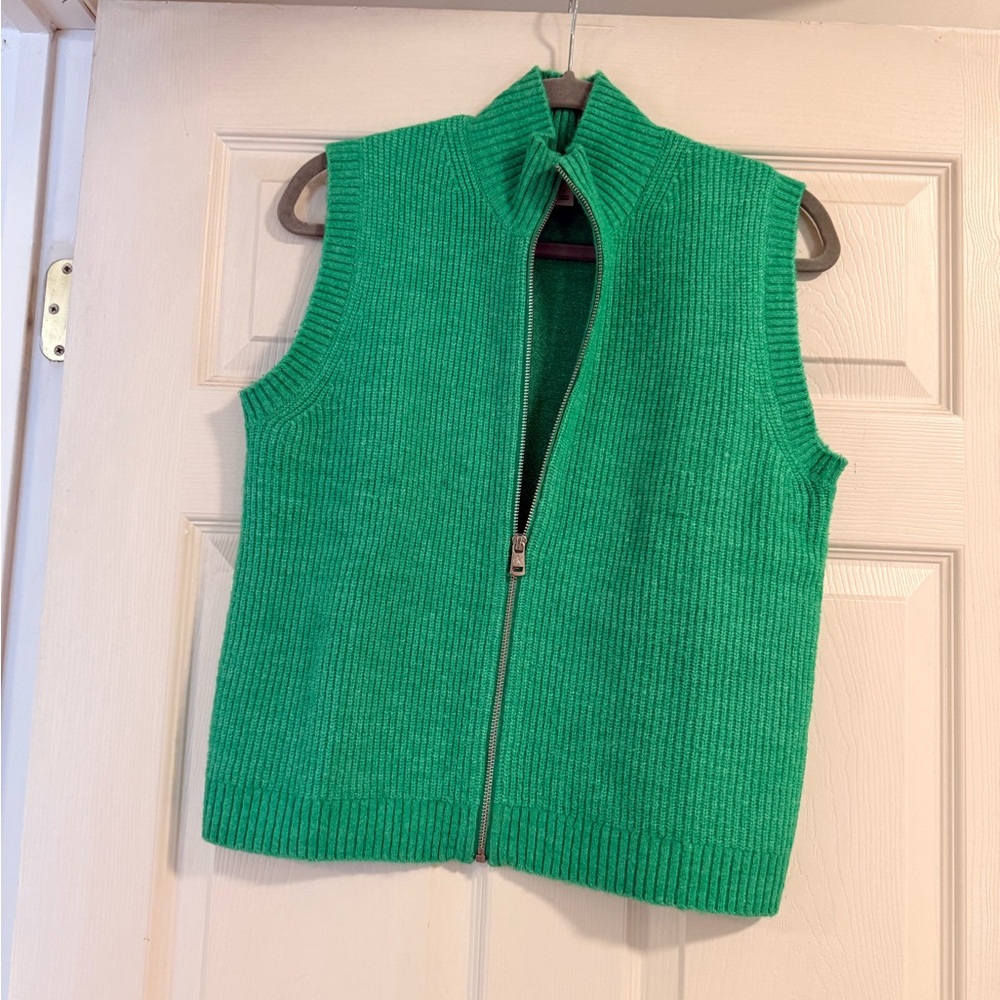 Calvin Klein Green Ribbed Zip-Front Sweater Vest